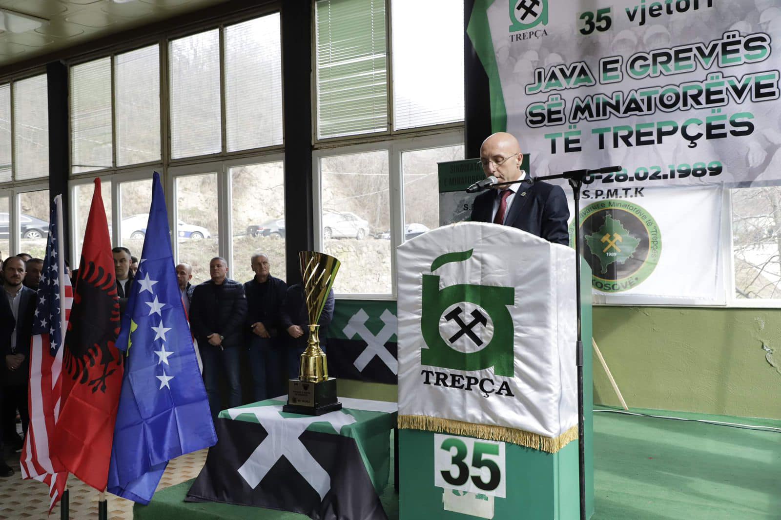 Trepça - Shënohet 35 vjetori i grevës së madhe të minatorëve